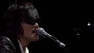 X Japan - Airport acoustic live (Toshl last concert 2010)