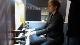 'Hoogeveen zingt' Psalm 105 vers 1 en 2 (samenzang)
