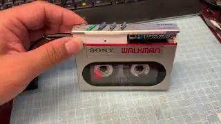 Sony WM-10 Walkman Cassette Player