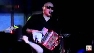 JR Gomez from Jay Perez Band Me Canse De Rogarle