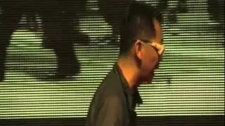 Everyone's an Amateur Photojournalist: Simon Wan at TEDxVictoriaHarbour
