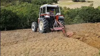 Hard Plowing - Ό&rho;&gamma;&omega;&mu;&alpha; &sigma;&epsilon; &sigma;&kappa;&lambda;&eta;&rho;ό έ&delta;&alpha;&phi;&omicron;&sigmaf; - New Holland 80-66