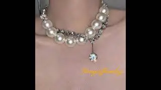 Discover the epitome of elegance with YongxiJewelry&rsquo;s Charming Pearl and Rhinestones Necklace!