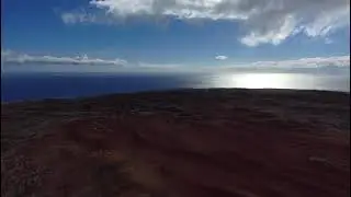 Bird&rsquo;s-eyes view in lanai(Hawaii) from drone records