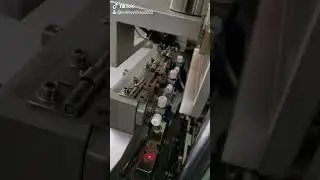 Best medical needle free valve plastic connector automatic assembling assembly connecting machine