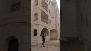 فلا للبيع مساحه 750مترفي شارع الحديد والصلب العجمي اسكندريه كملت العداد ثلاث طوابق والرضي