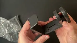 EURPMASK PC Gaming Headset Stand, Adjustable Clamp on Headphone Holder Review