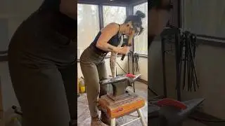 Make some horseshoes with me!#horseshoe#blacksmith#farrier#handmade#horseshoe#horse#satisfying#asmr