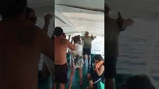 Island hopping in port barton palawan Phillipines my guest Spanish private tour w/TIU HOME STAY BOAT