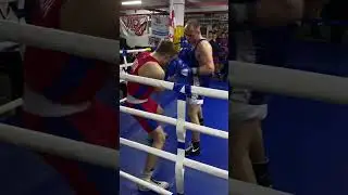 ЖЕСТКИЙ РУБАКА 🧐🧐🧐 #boxing #бокс #mma #боец #нокаут