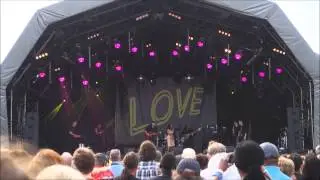 Candi Staton Young Hearts Run Free Love Supreme Festival 2015