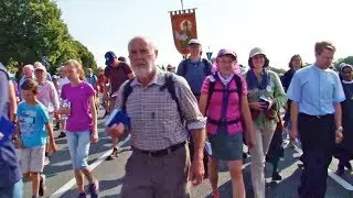 7800 pilgern von Osnabr&uuml;ck nach Telgte: Warum laufen Sie mit?