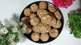 Healthy and Tasty Aate Gur or til ke Laddoo | Health bhi Or  Taste bhi