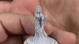 Bombshell Miniatures Unboxing, Review, and Prep