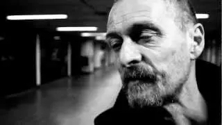 Homeless Interview : Intense interview with a man living on the streets of London, England
