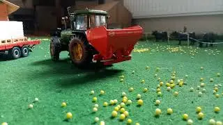 FERTILISER SPREADING!!! (1:32scale model farm stop motion!!)