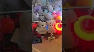 I'm on a lucky streak, I got 2 more dolls, playing on the mini doll claw machine #arcade #timezon...