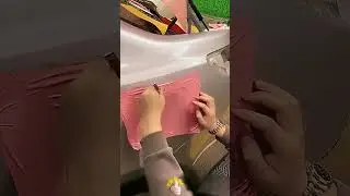 Лайфхаки для обклеивания толстых краев крышки топливного бака автомобиля пленкой ✅