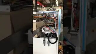 horizontal hot melt glue carton case erector with bottom sealer