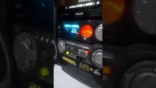 PHILIPS FWV520 MINI HIFI MUSIC SYSTEM