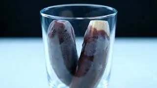 FROZEN Chocolate Snap! 🥶🍫 Wait for the Fizz... #ASMR