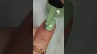 Sally Hansen Miracle Gel Lookin&rsquo; Fly for a Cacti