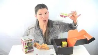 Frag Dolls Unboxing: LootCrate [Sept 2013]