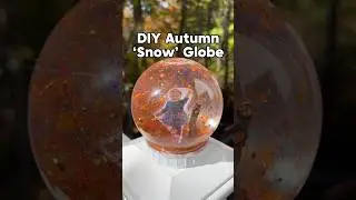 DIY Autumn-Inspired Snow Globe &bull; Fall Crafts for Kids #snowglobe #diyfallcrafts