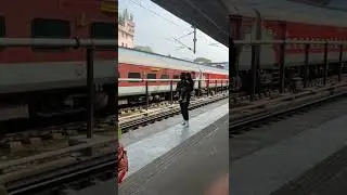 Railway Station Vibes❤️❤️Please like share and Subscribe my Channel🙏🏻🙏🏻