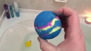 Lush Bath Bomb - Intergalactic!