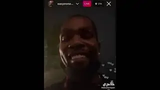 Kevin Durant Trolls Fan On IG Live &ldquo;You Don&rsquo;t Want A Pic With Zack Lavine?&rdquo;😂