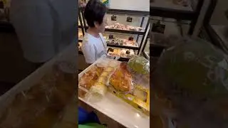 85 Degree Bakery Honolulu #foodie #cake #bakery#honolulu