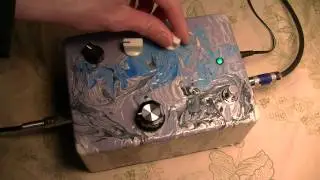 Diederich Electronics Circuit Bent Radio Guitar Pedal AM FM White Noise LO FI