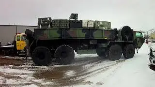 Trailer Unload with M985 HEMTT