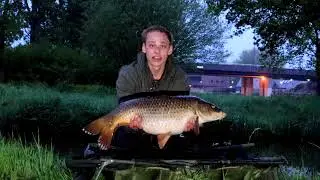 Karpervissen op een kanaal in mei [VOORVOEREN TESTEN] - Vissen met Korting op hengelsport