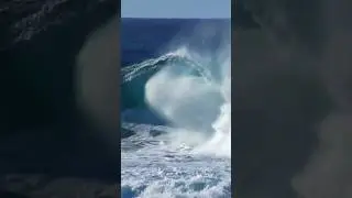 Andre Botha Negotiating a MASSIVE Spit 💨 At Backdoor #pipeline 💥 #bodyboarding