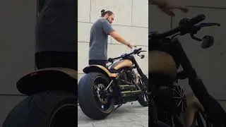 GOLDEN HARLEY DAVIDSON BREAKOUT with AIR RIDE & BRUTAL LOUD EXHAUST