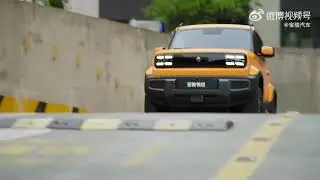 Baojun Yep showing urban offroad capabilities in China - Official Ad