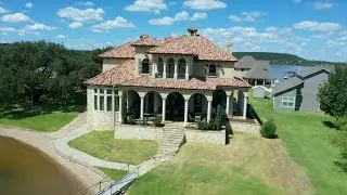 The Giving House at Possum Kingdom Lake | Susan Semmelmann Interiors | Interior Design Showcase