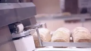 Ipeka Loafmaster automatic bread packaging machine