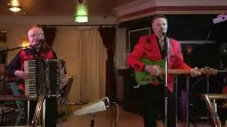 Dessie Hynes & Frankie Scorr - Sweet Becky Jo