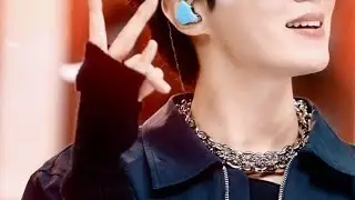 @yashi7army  hello army 😍 BTS Army's live #bts #btslive
