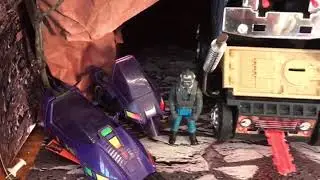 80&rsquo;s M.A.S.K. Kenner (Mobile Armored Strike Kommand) Illusion is the Ultimate Weapon + Opening
