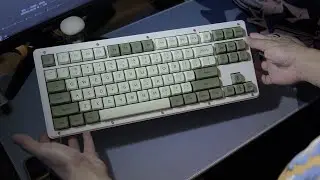 StackedTKL w/ JWICK Yellow Linears