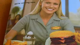 American tries Denny's in New Zealand. You won't believe what I found on the menu!