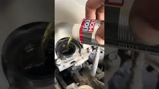 ￼ Hey Siri Khan AC auto mechanical workshop Toyota RS 2019 model engine flash #apmechanic#all #short