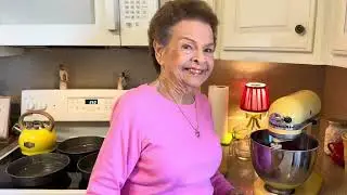 MeMe&rsquo;s Recipes | Red Velvet Cake