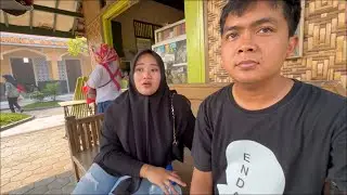 BERSAMA ISTRIKU KITA TRAKTIR MAKAN DI RESTORAN PARA REWANG NIKAHAN KITA KEMARIN ❤️