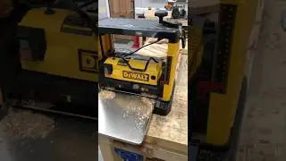 New Workshop Upgrade! DeWalt DW734 Thickness Planer Arrives