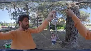 Ponte tibetano in giardino